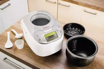 accesorios junto con el robot de cocina